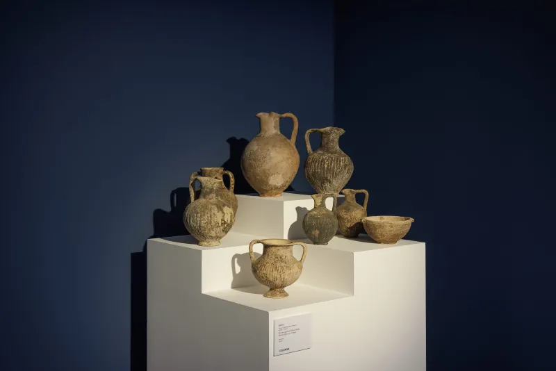 In Vino Veritas: The Visual Rhetoric of Wine